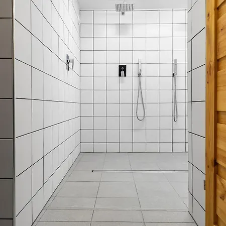 Pod Warszawa & & Grota Solna *