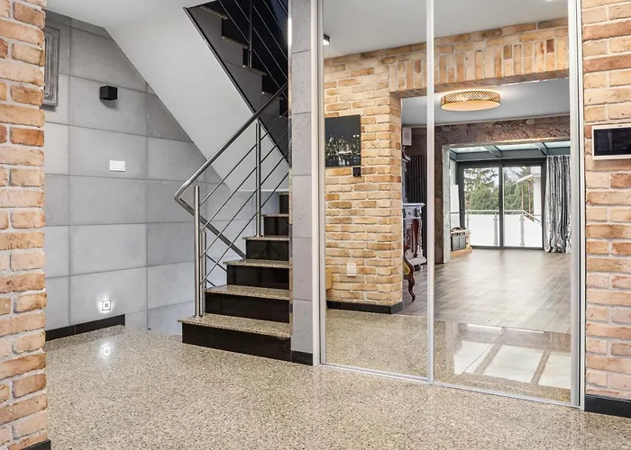 Pod Warszawą&spa&grota Solna Willa