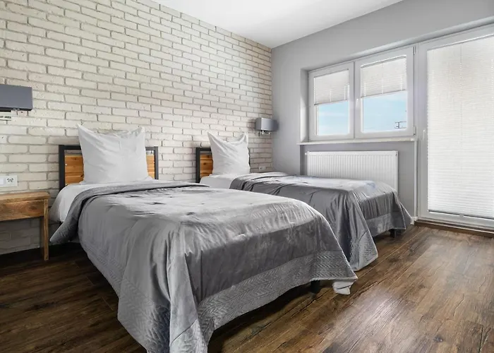 Pod Warszawą&spa&grota Solna Willa Rybie